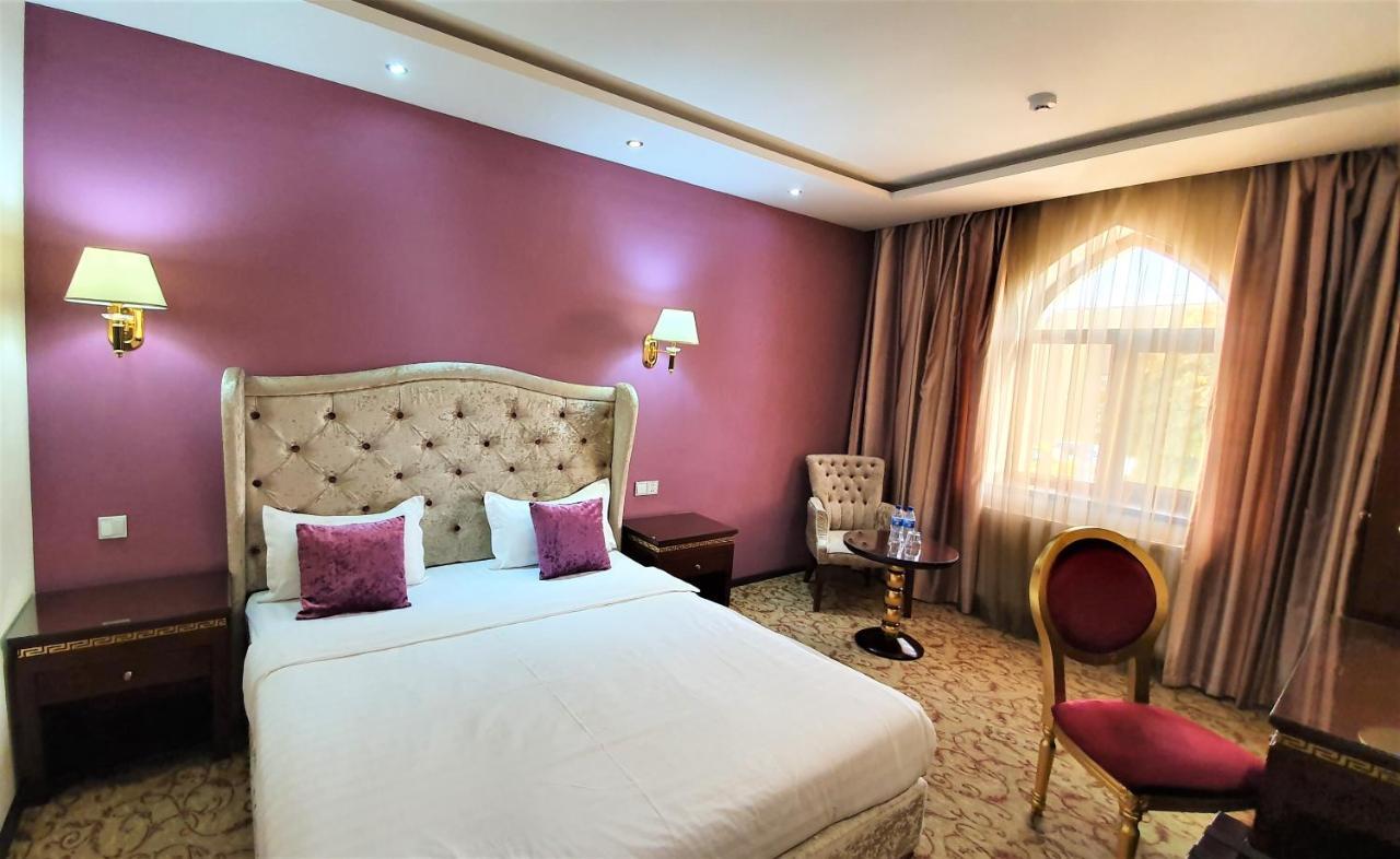Emirhan Hotel Samarkand Exterior photo