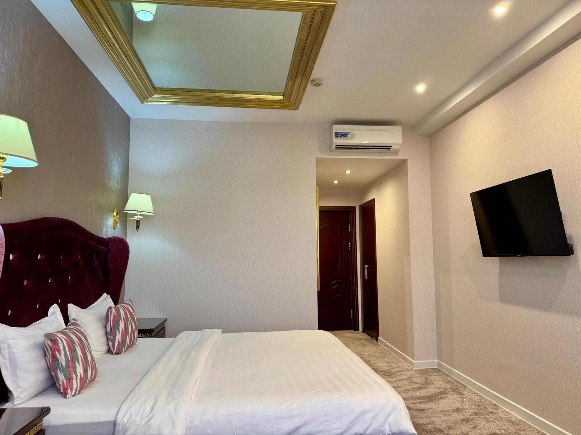 Emirhan Hotel Samarkand Exterior photo